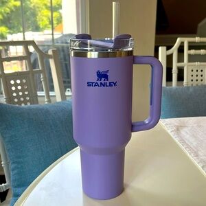 Stanley Quencher H2.0 FlowState 40oz Stainless Steel Tumbler Purple